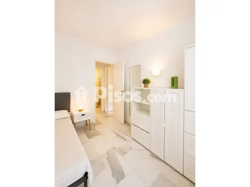 Chambres - Apartment with Terrace in Arroyo de la Miel