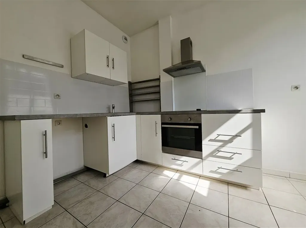 Cuisine - Appartement Duplex avec Cave à Tours