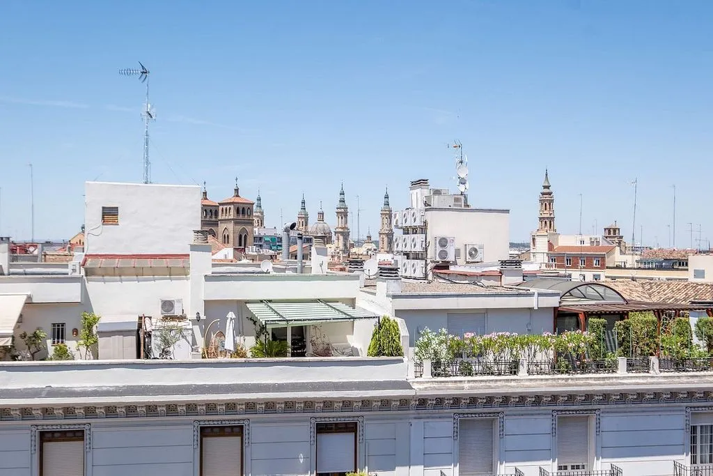 Terrasse - Apartment with Balcony and Views in Zaragoza