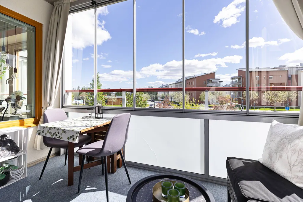 Rõdu - Apartment with South-Facing Balcony in Umeå
