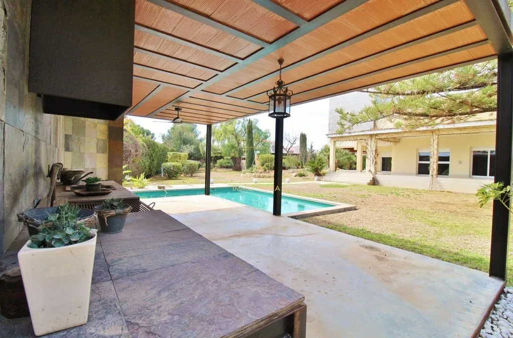 Terrass - Luxury Villa with Private Pool in San Juan de Alicante