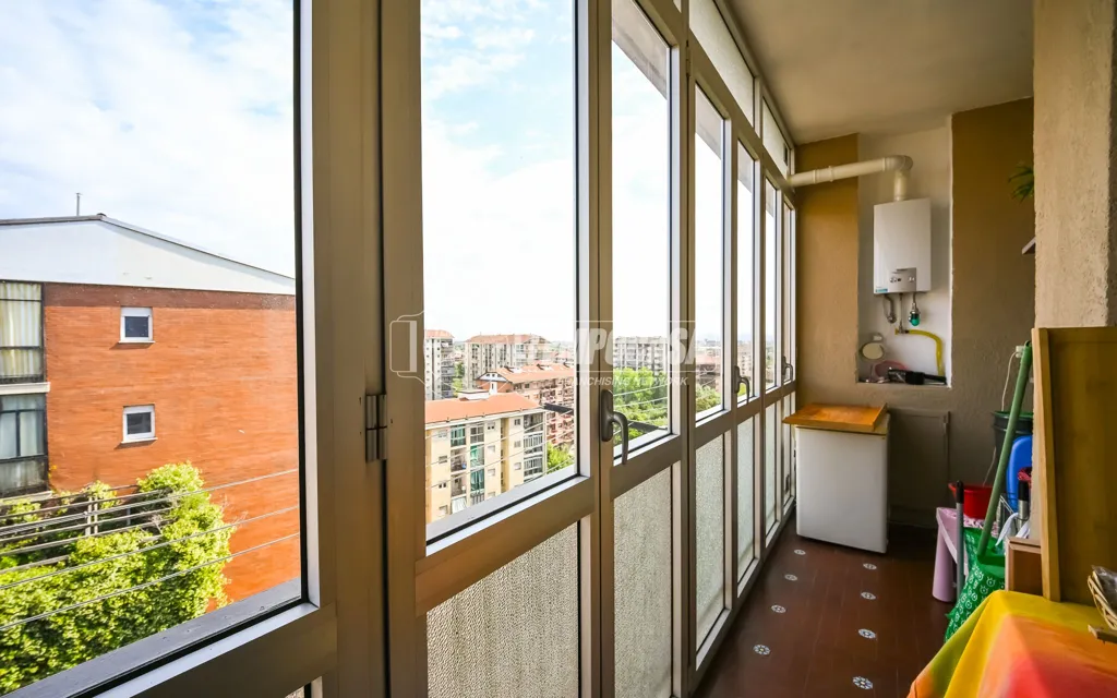 Rõdu - Panoramic Apartment with Balconies in Collegno