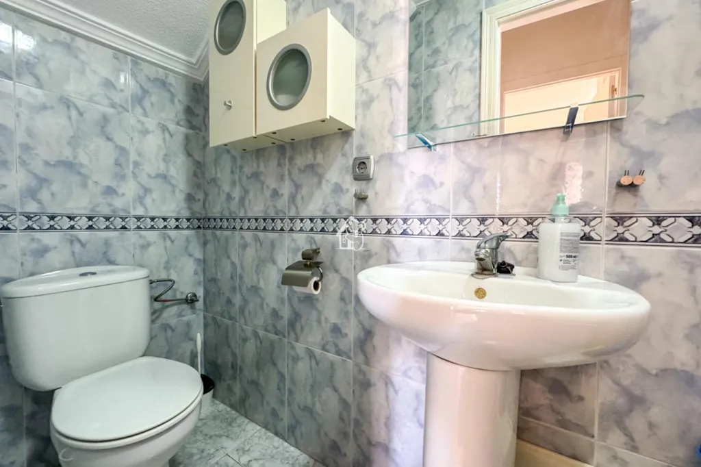 Bagni - Semi-Detached Villa with Pool in Cabo Roig