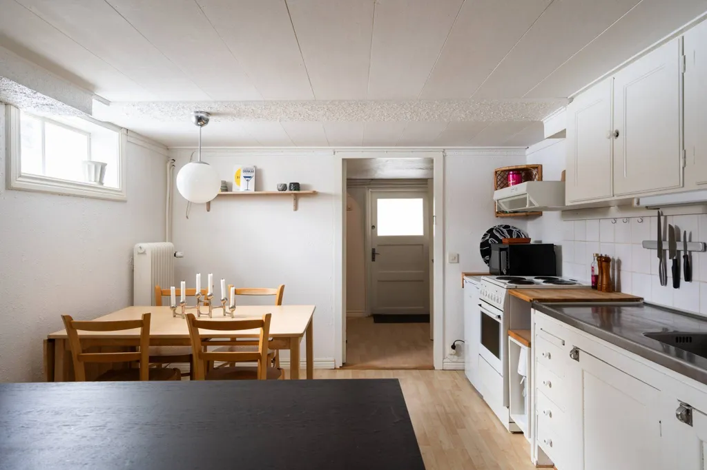 6-toaline maja asukohas Uppsala kommun