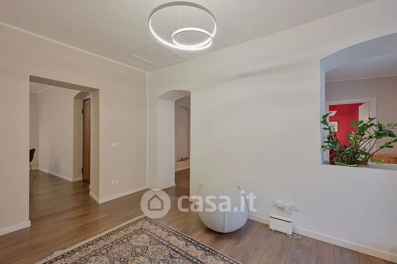 Esik - Modernised Apartment in Sarzana's Historic Centre