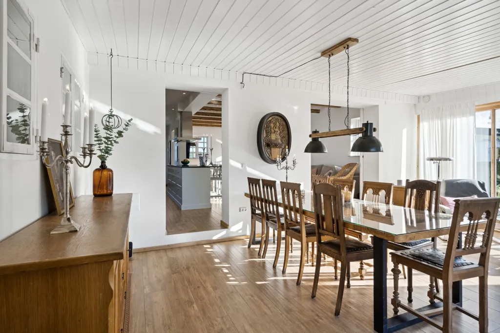 Söögituba - Renovated Villa with Waterside in Strøby Egede