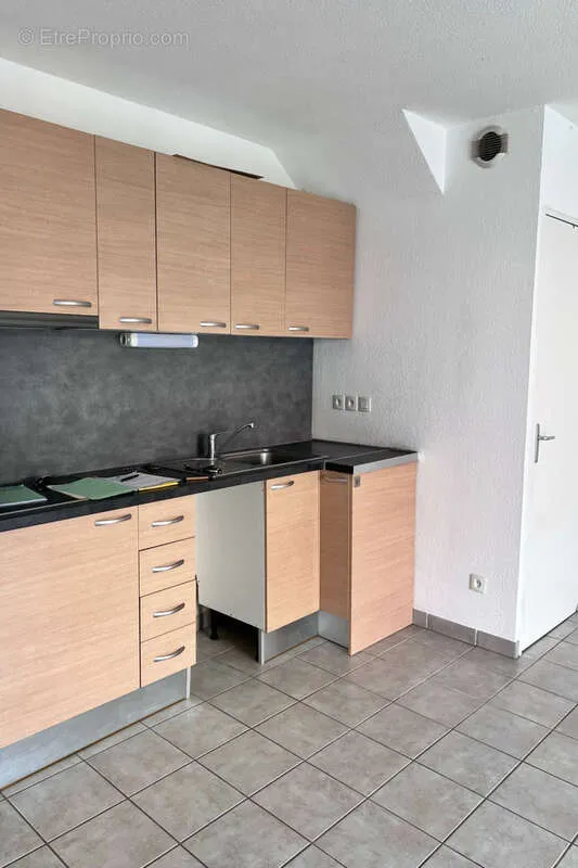 Kitchen - Terraced House with Garden in Lezignan