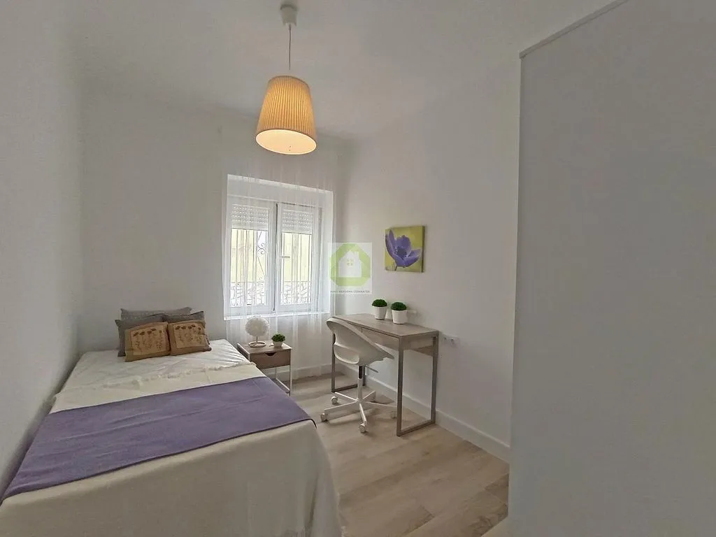Magamistoad - Fully Furnished Flat with Air Conditioning in Zaidín