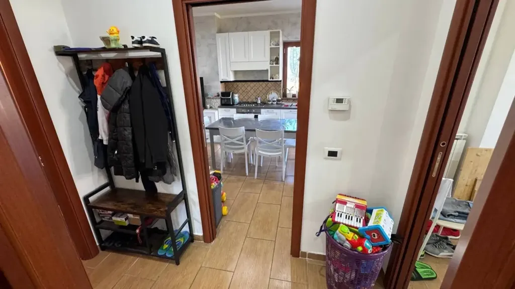 hallway_entrance