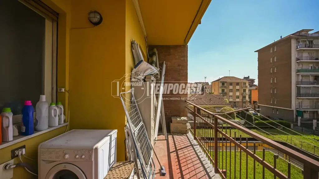Balcon - Balcony Flat in Collegno