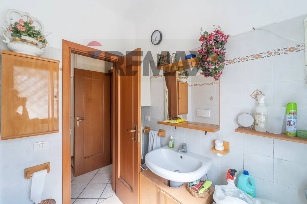 Salles de bain - Trilocale with Triple Garden in Grottaferrata