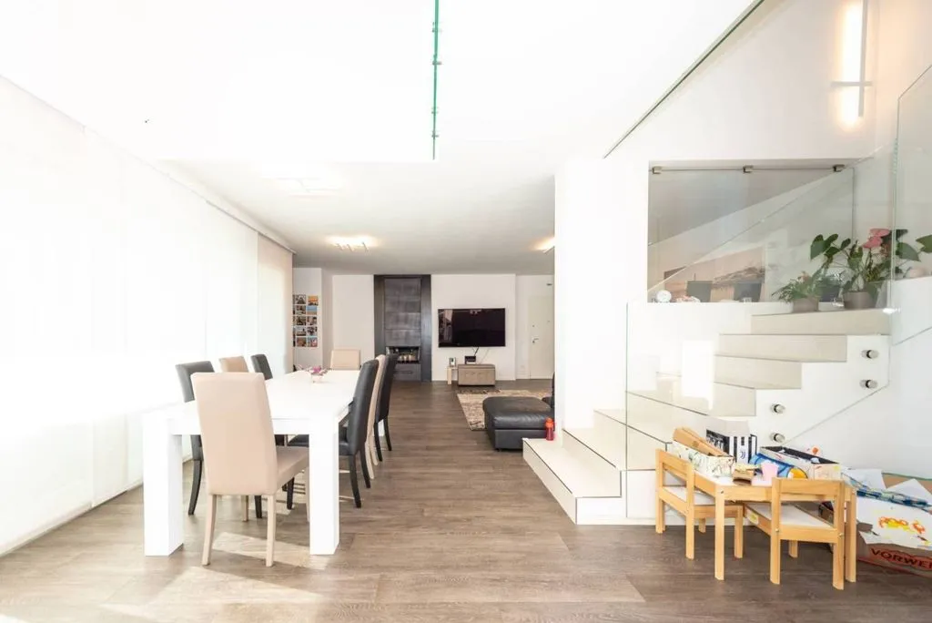 Söögituba - Luxury Villa with Private Garden in Jesolo