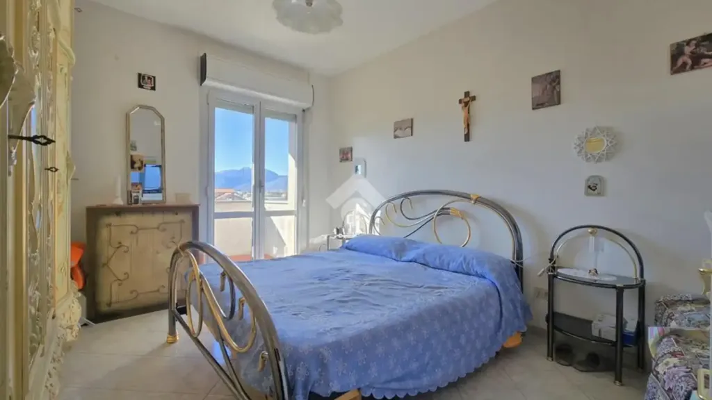Magamistoad - Apartment with Balcony in Central Albenga