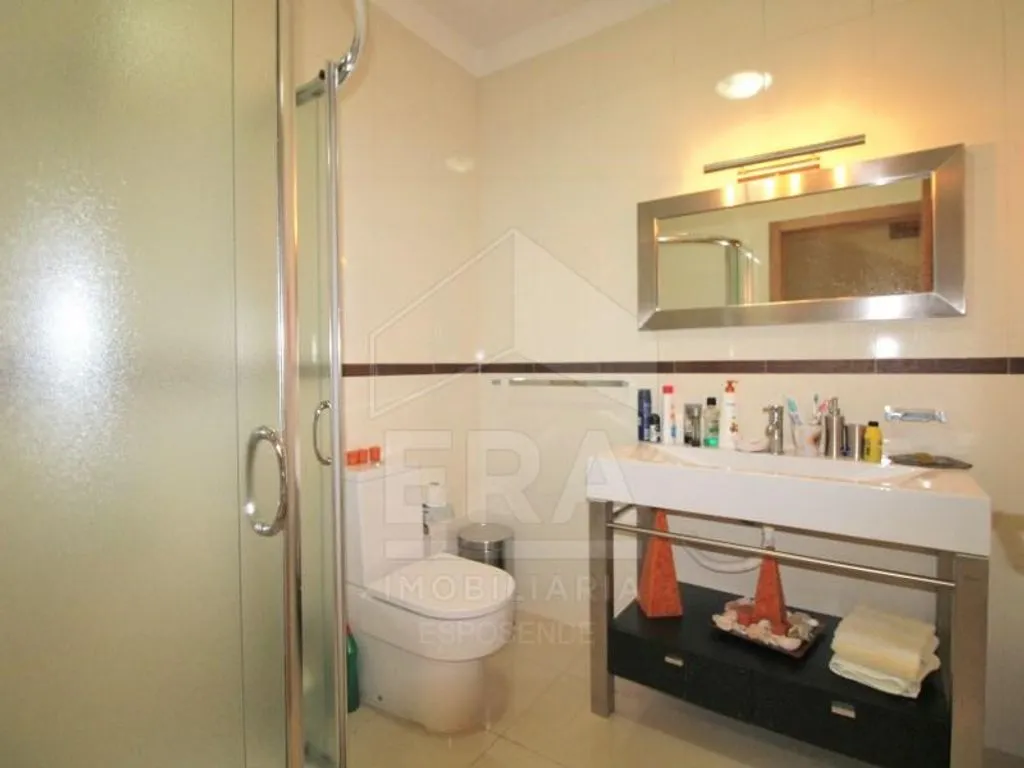 Salles de bain - Luxury Semidetached House with River View in Cabedelo