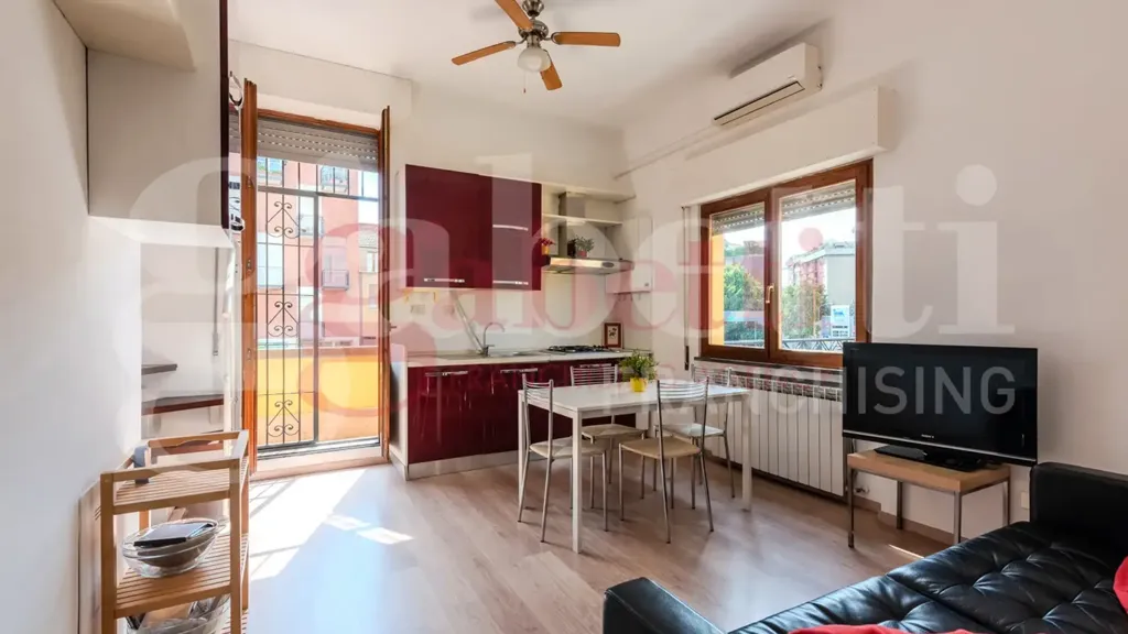 Soggiorno - Appartamento con terrazzo a Milano