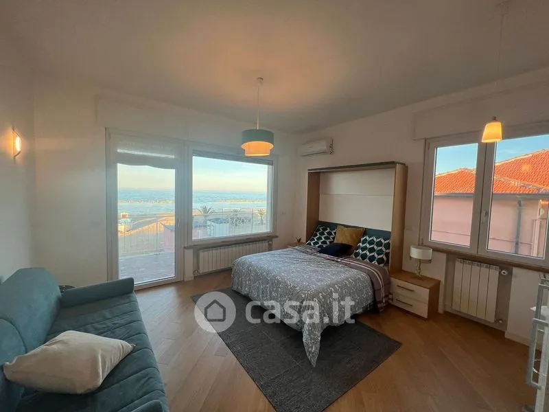 Magamistoad - Seafront Semi-Detached Villa in Francavilla al Mare