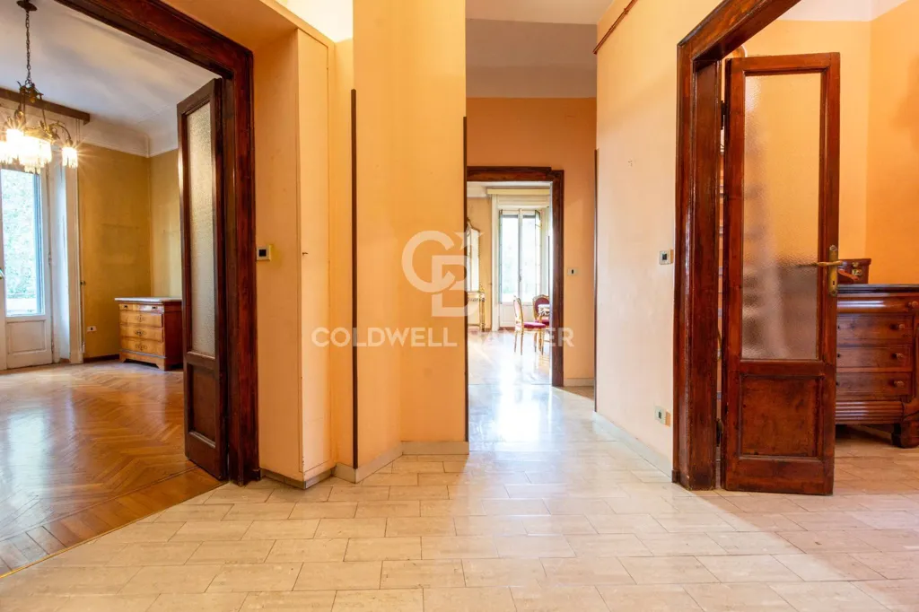 Hallway - Luxury Apartment with Piazza View in Milan