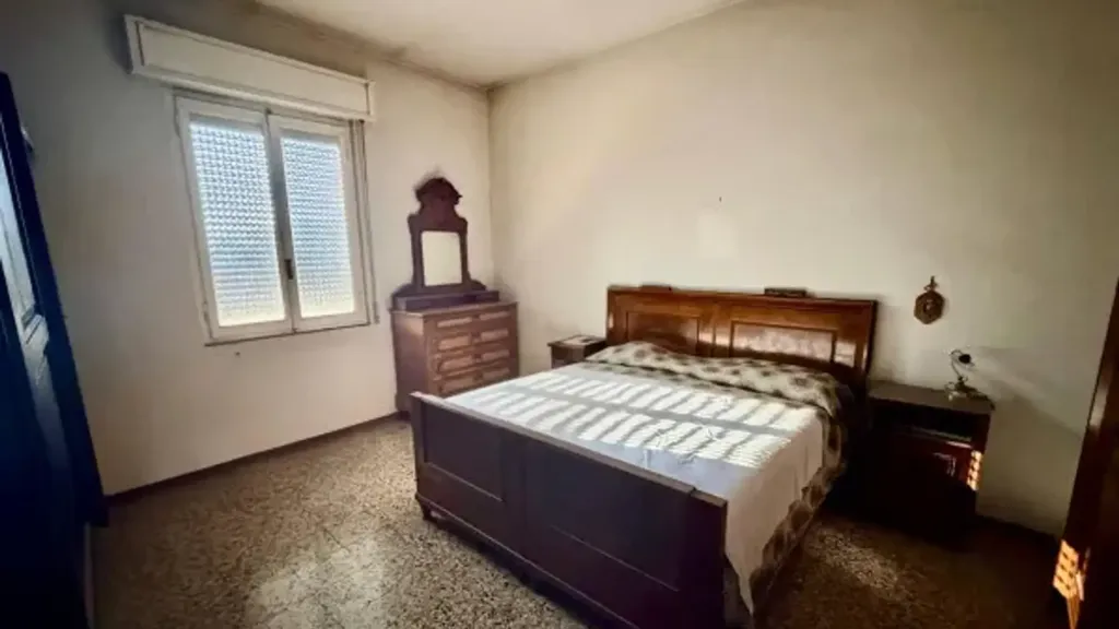 Magamistoad - Bifamiliar Villa with Garden in Caorso