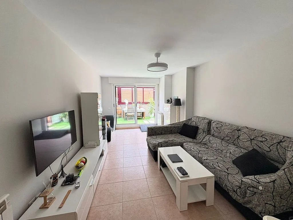 Living Room - Apartment with Terrace in La Cistérniga
