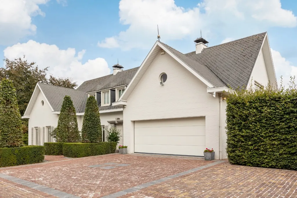 Extérieur - Villa avec Piscine et Bassin près de Utrecht