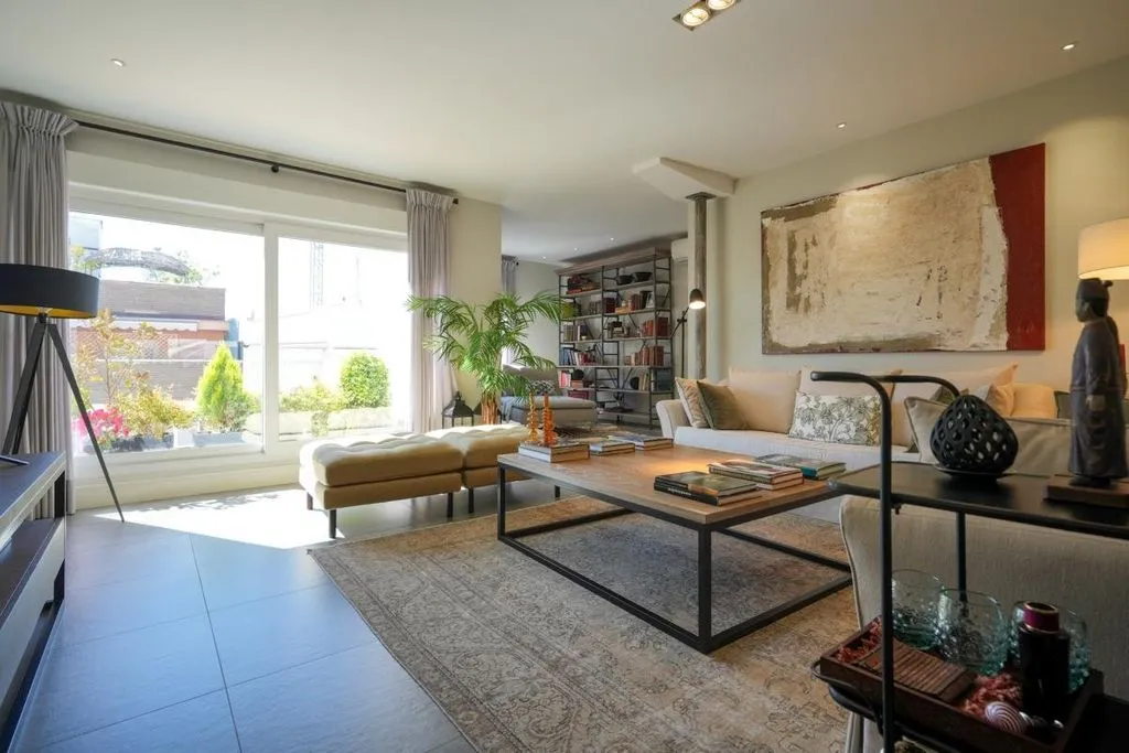 Séjour - Luxury Apartment with High Ceilings in Madrid
