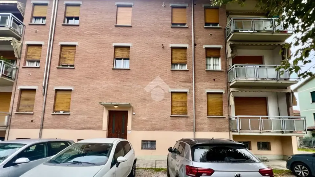 Extérieur - Central Apartment with Balcony in Novellara