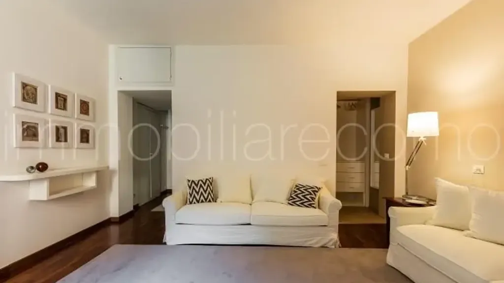 Séjour - Appartement 1 pièces à IT