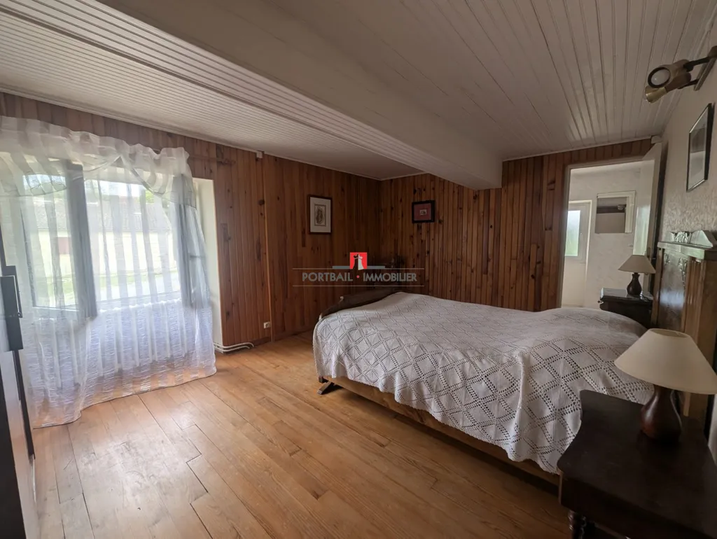 Chambres - Maison en Pierre avec Cour à Plassac
