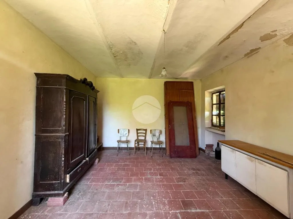 Rooms - Historic Independent House in Montafia