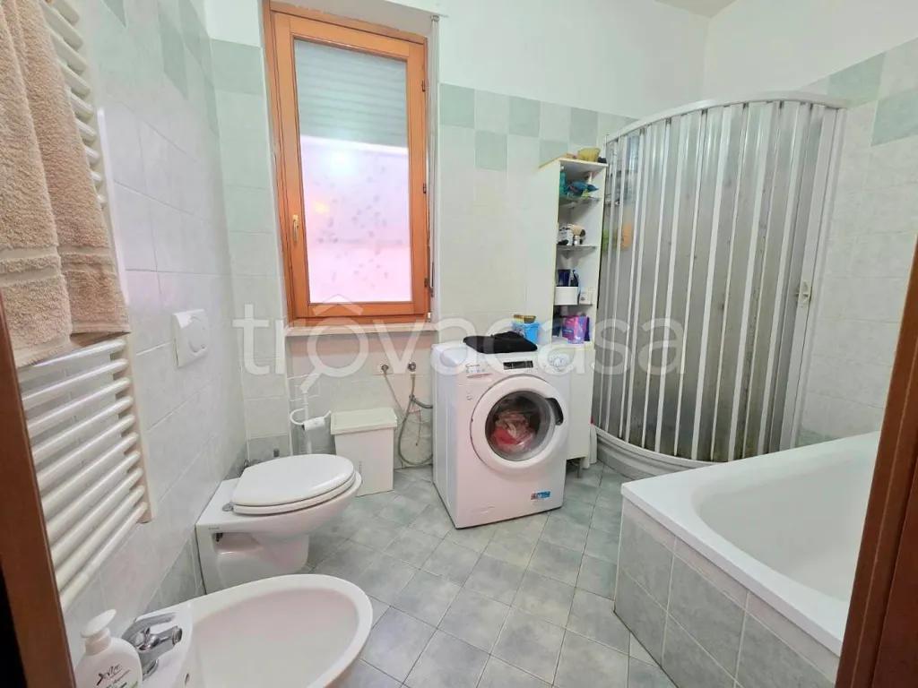 Vannitoad - Rental Flat with Balcony in Rondissone