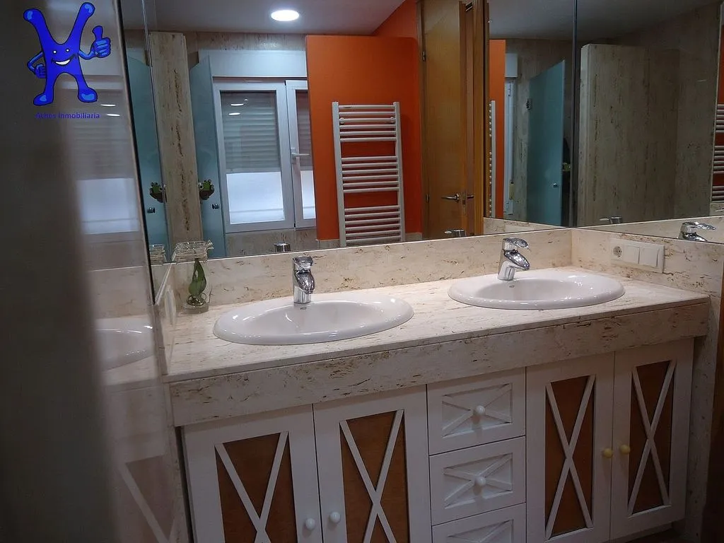 Vannitoad - Furnished Flat with Central Heating in Carmelitas