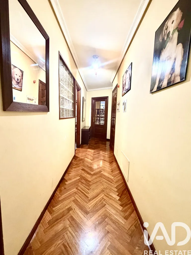 Esik - Apartment with Patio in Arteixo