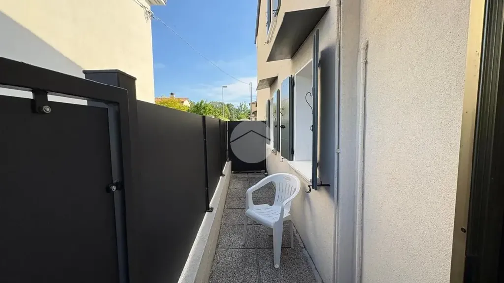 Terrasse - Bifamiliar Villa with Balcony in Vigonza