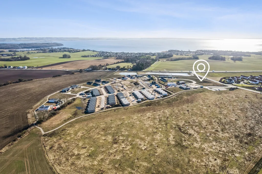 Õhuvaade - Year-Round Plot with 5G Coverage in Rønde