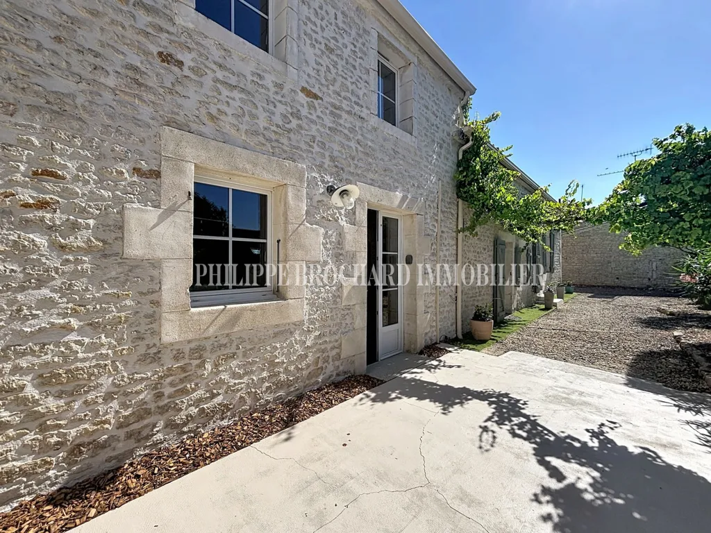 Giardino - Charming Stone House with Garden in Péault