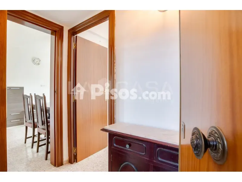 Esik - Fully Exterior Flat in Sant Ildefons, Cornellà