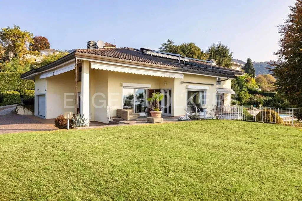 Välivaade - Villa with Lake View in Arizzano