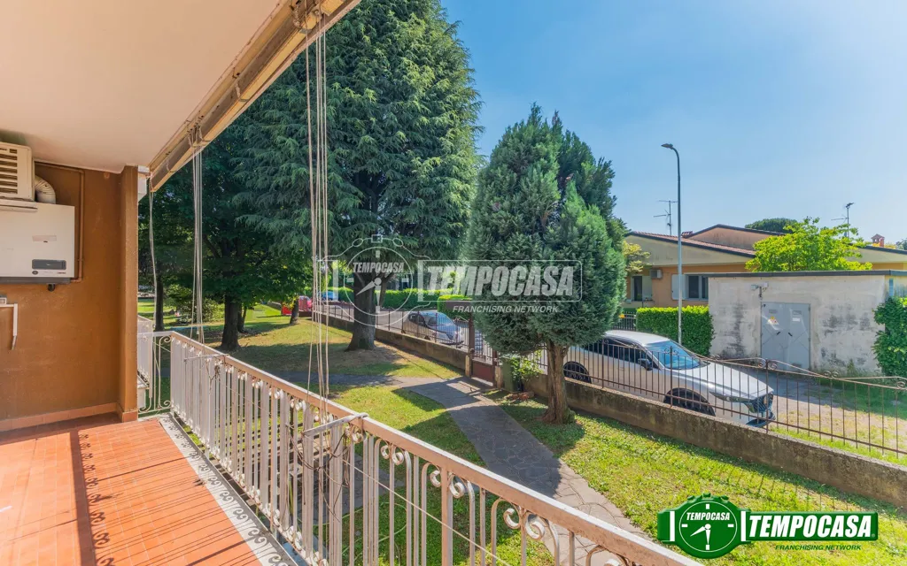 Balcon - Trilocale with Balcony in Mesero
