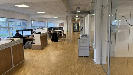 Bureau - Office Space with Good Access in Glostrup