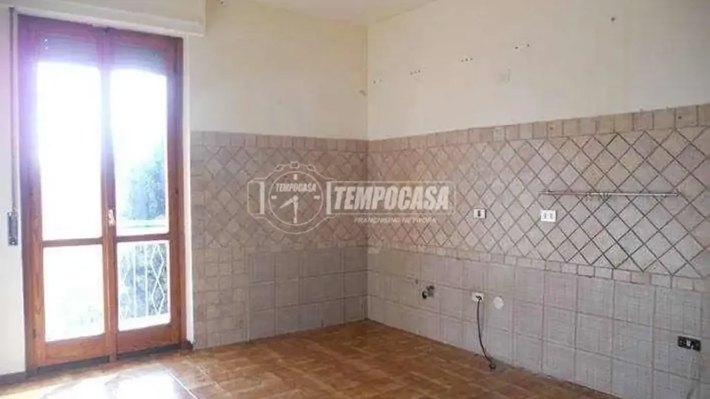 Pièces - Spacious Apartment with Balcony in Pontestura