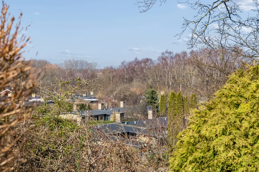 Aed - Architectural Villa with View in Kokkedal