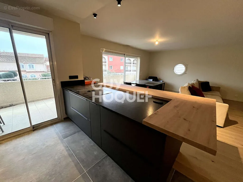 Köök - Luxury T4 Flat with Terrace in Mas Vermeil