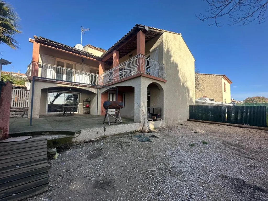 Välivaade - Split-Level Villa with Garden in Pignan