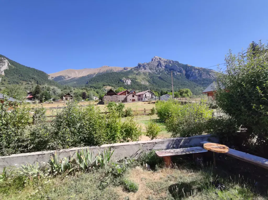 Jardin - Grange Rénovée avec Vue Montagne à Valdeblore