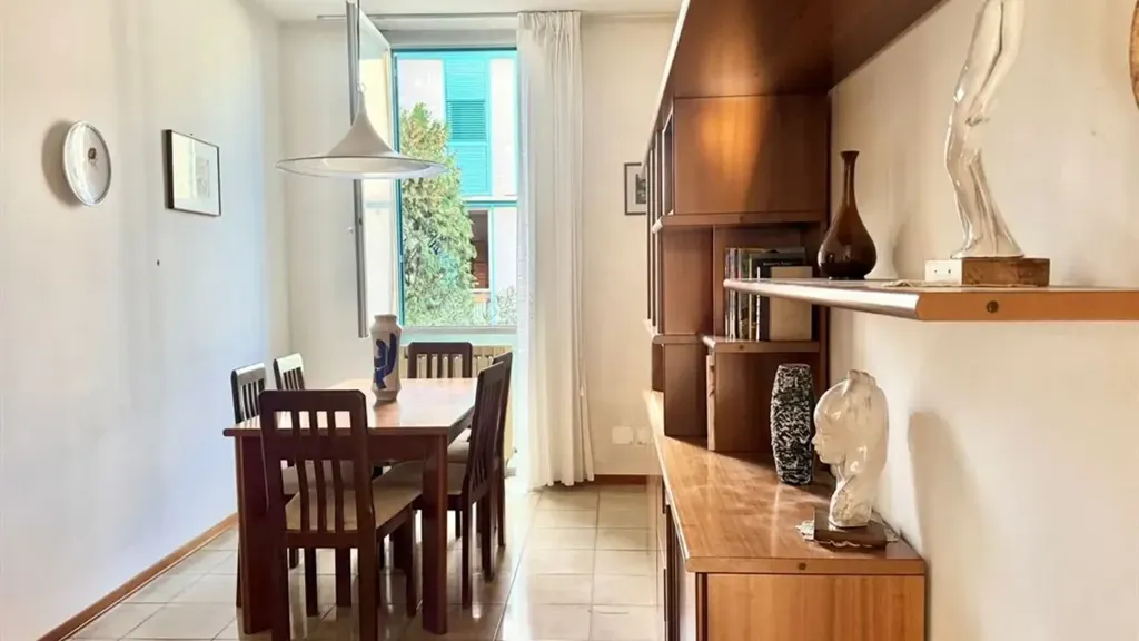 Salle à manger - Semi-Detached Villa with Private Garden in Faenza