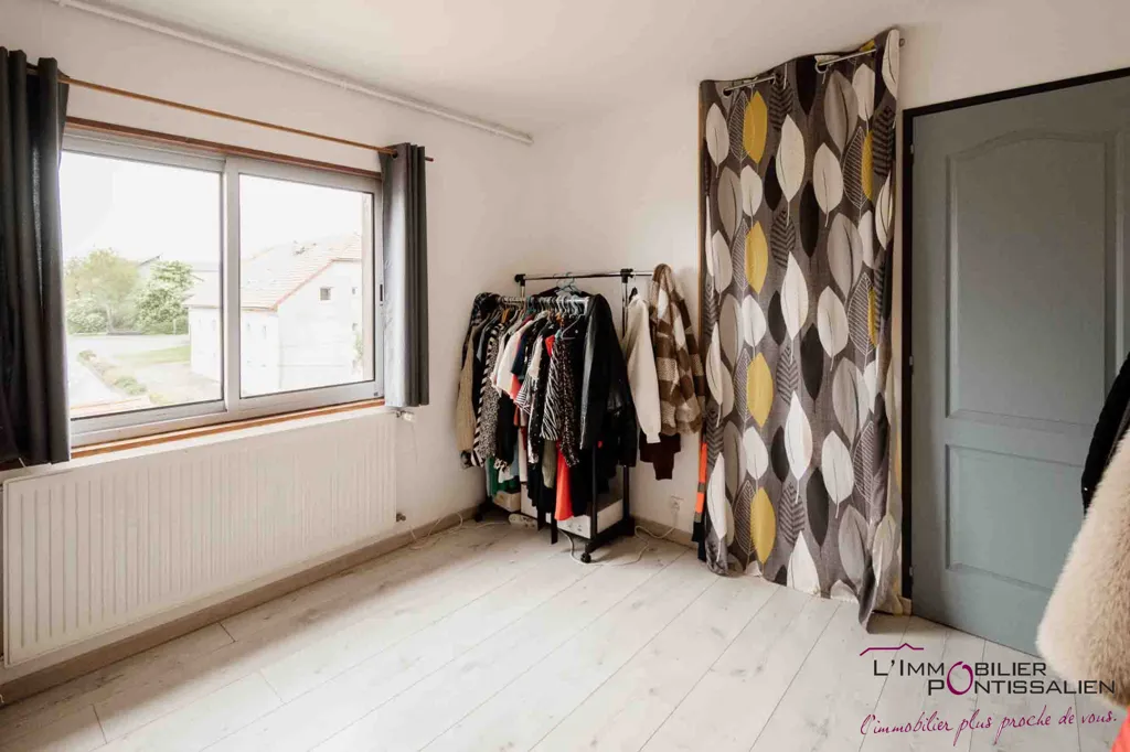 Toad - Type 7 Apartment with Balcony in Sainte-Colombe