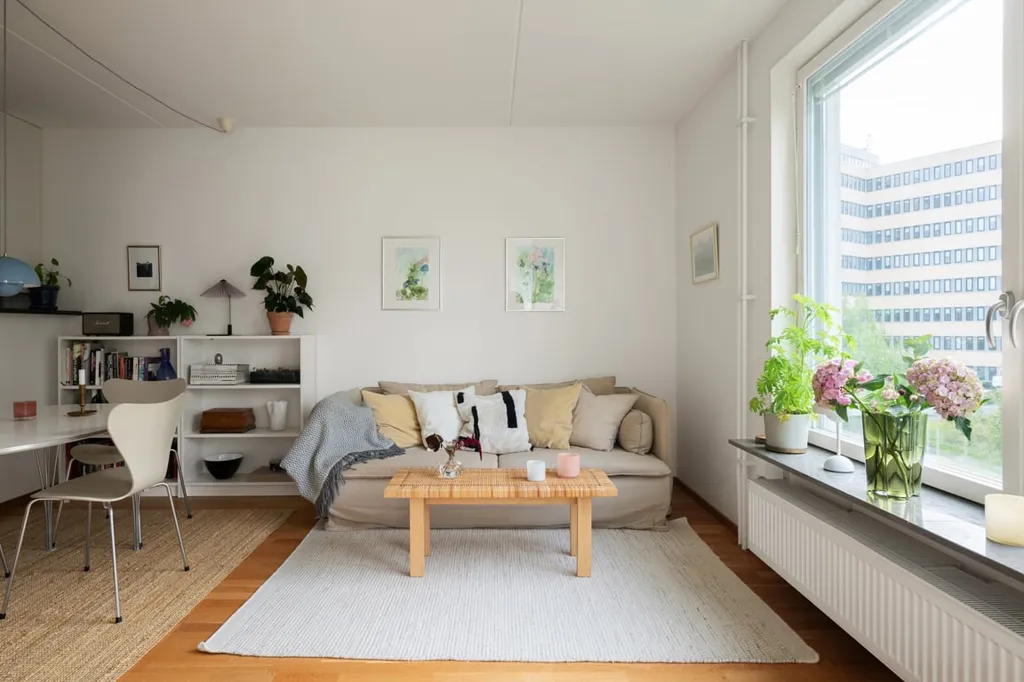 Elutuba - Two-Bedroom Flat with South Balcony in Långbro Park