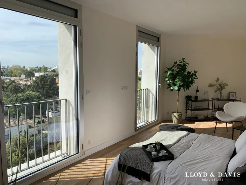 Chambres - Appartement d'Exception avec Terrasses à Bordeaux
