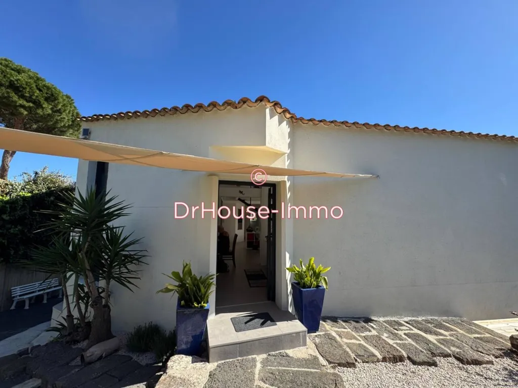 Välivaade - Architect Villa with Pool near Agde