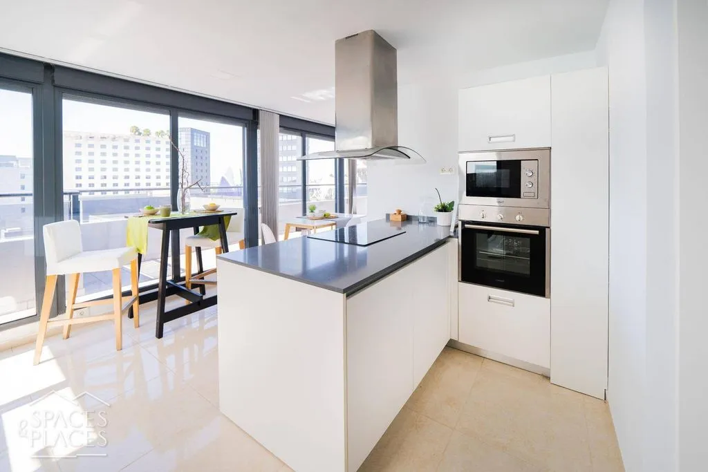 Cuisine - Luxury Penthouse with Pool in Valencia